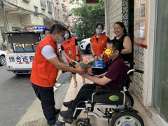 龙华观澜街道“五社联动”帮助残障人踏上回家