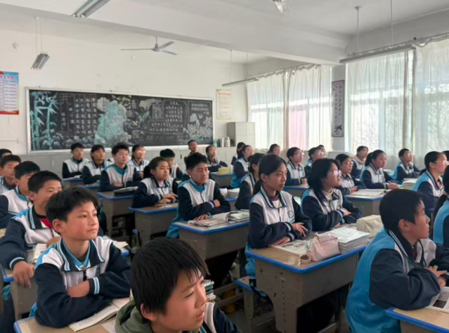 师德师风建设提升专业还活跃把信息技能