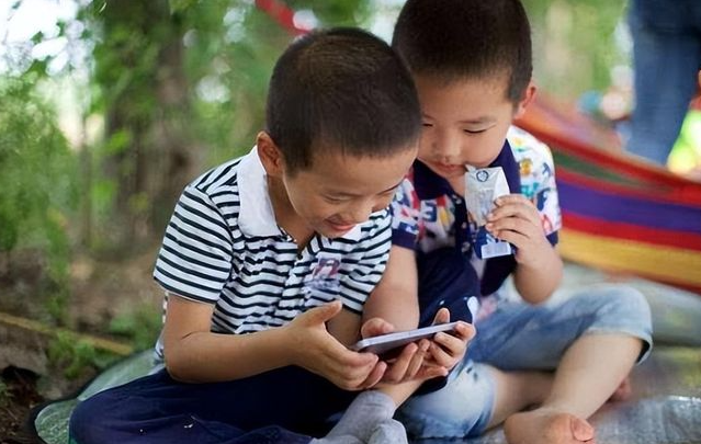 尊重儿童提供有温度的生长环境绝非用数